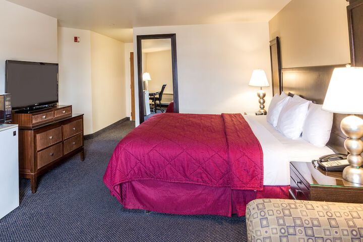 Room 32 of 51