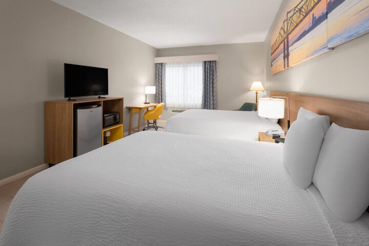 Days Inn & Suites by Wyndham Seaford