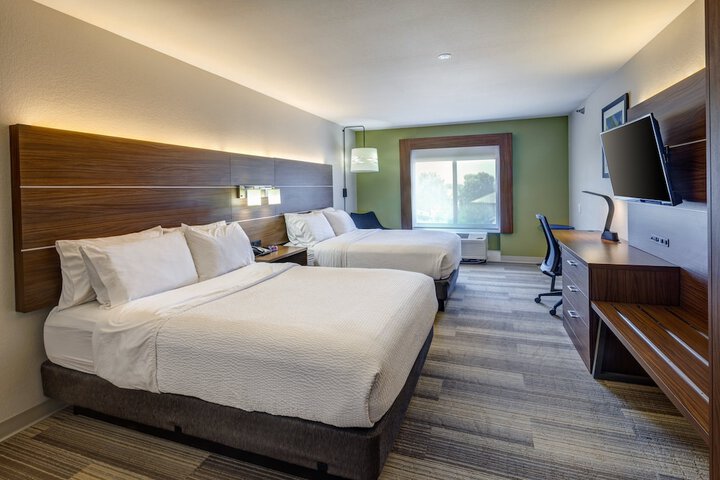 Room 18 of 61