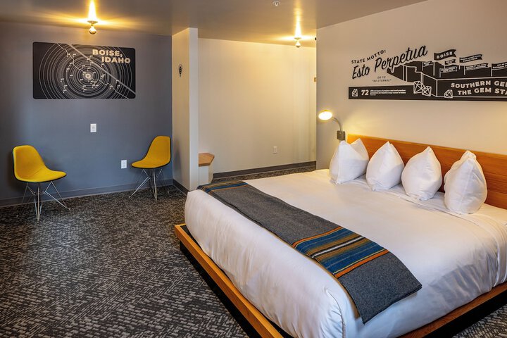 Room 43 of 55