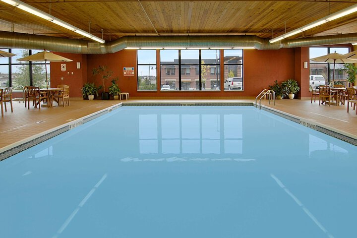 Pool 6 of 37