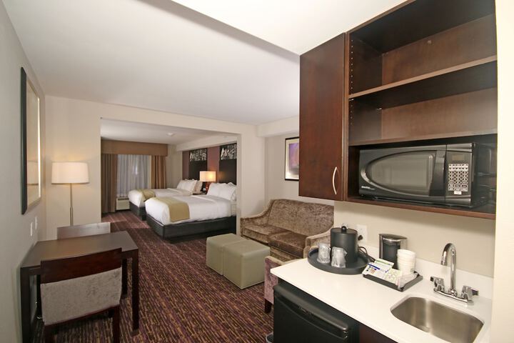 Room 29 of 47