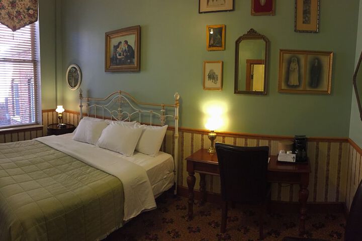 Room 49 of 88