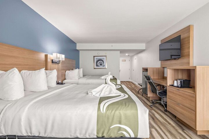 Room 28 of 42