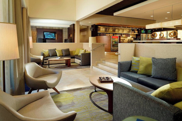 Hotel Interior 10 of 36