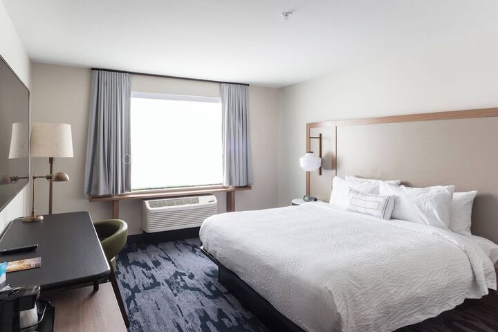 Fairfield Inn and Suites by Marriott Northfield