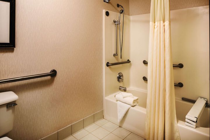 DoubleTree by Hilton Olympia Downtown Capitol District