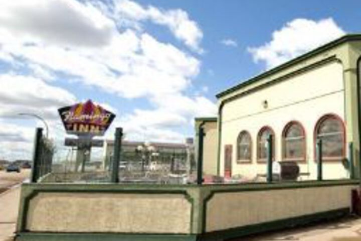 Flamingo Inn