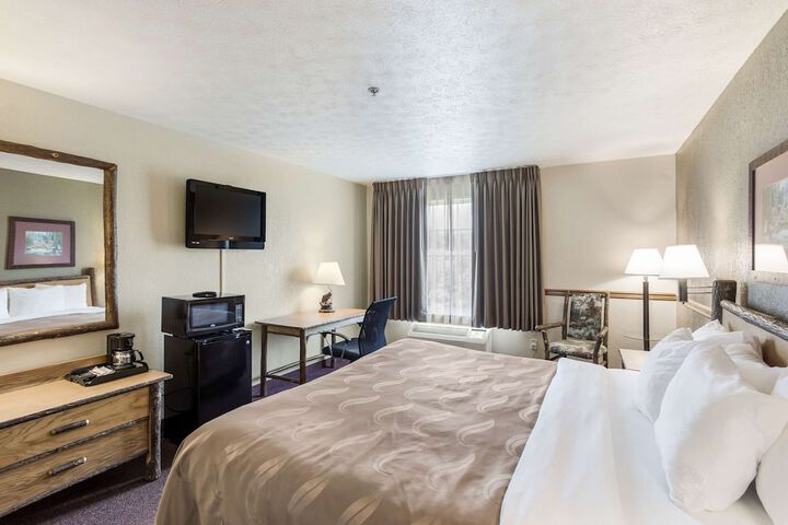 Room 12 of 31