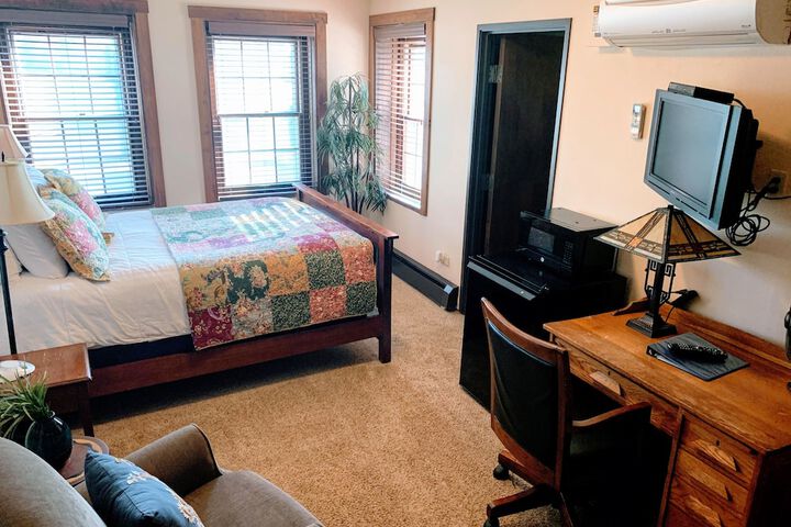 Room 47 of 70