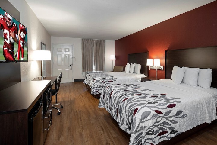 Room 27 of 31