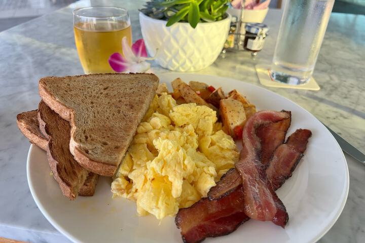 Breakfast/Coffee Service 88 of 119