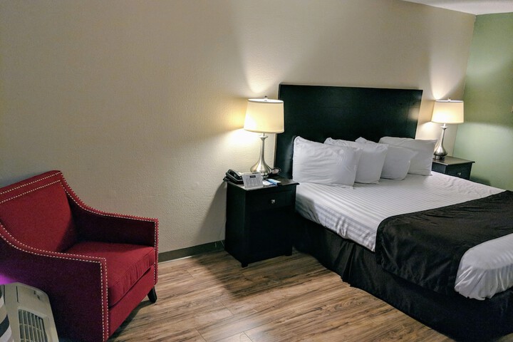 Room 34 of 78