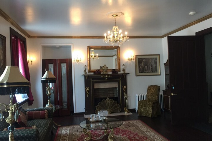 Room 11 of 35