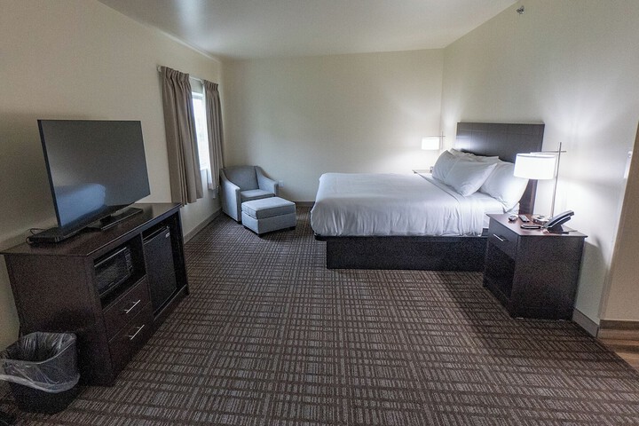 Cobblestone Inn & Suites - Sheldon