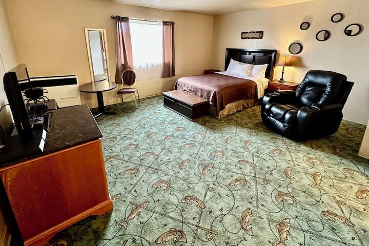 Room 34 of 79
