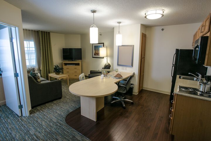 Room 26 of 74