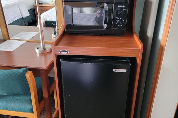 Room 11 of 21