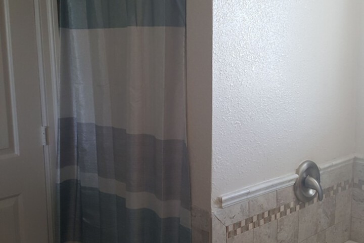 Room 12 of 46
