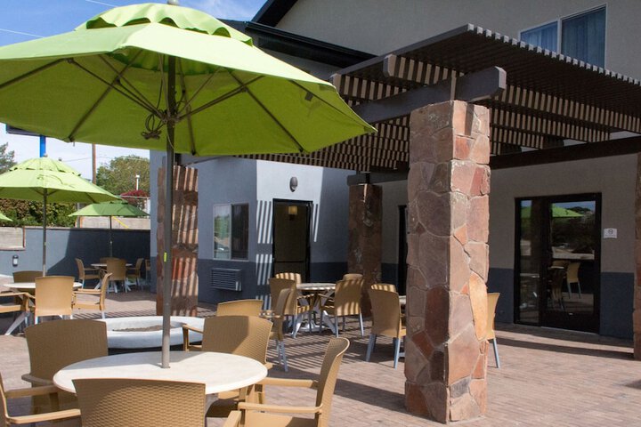 Terrace/Patio 36 of 39