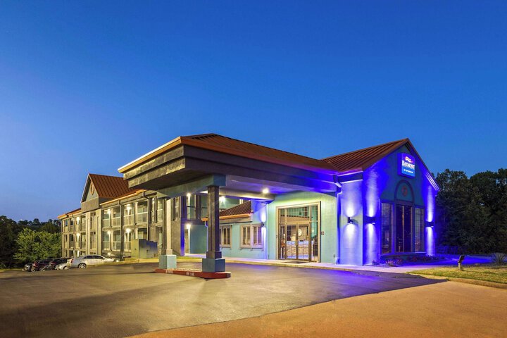 Hotel 3 of 45