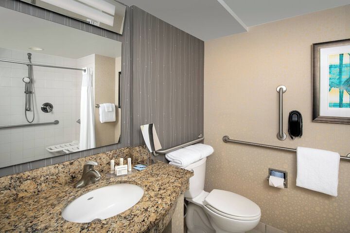 Room 16 of 30