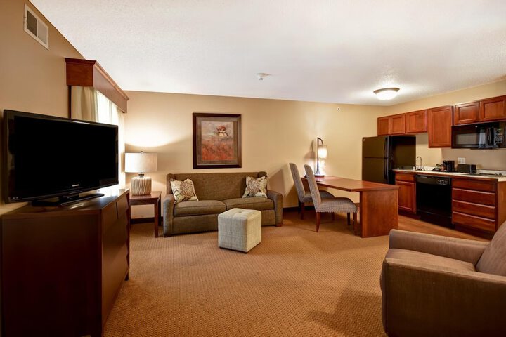 Room 18 of 38