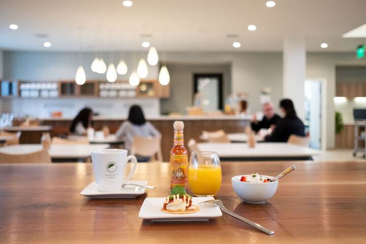 Breakfast/Coffee Service 38 of 47