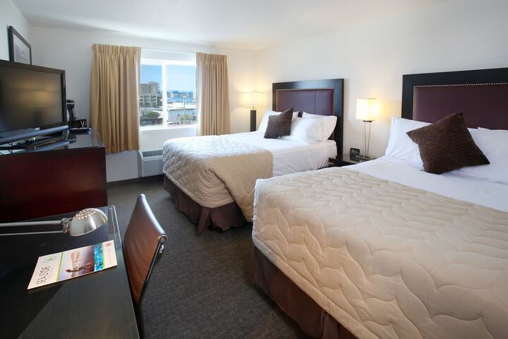 Room 32 of 49