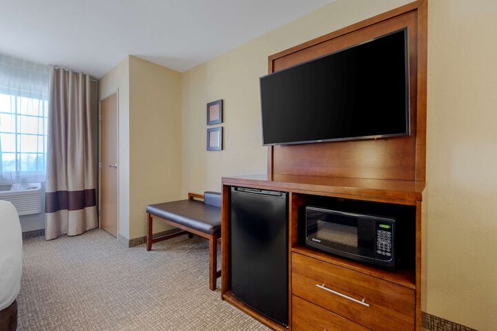 Room 38 of 54