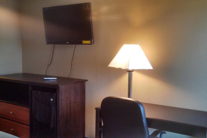 Room 15 of 30