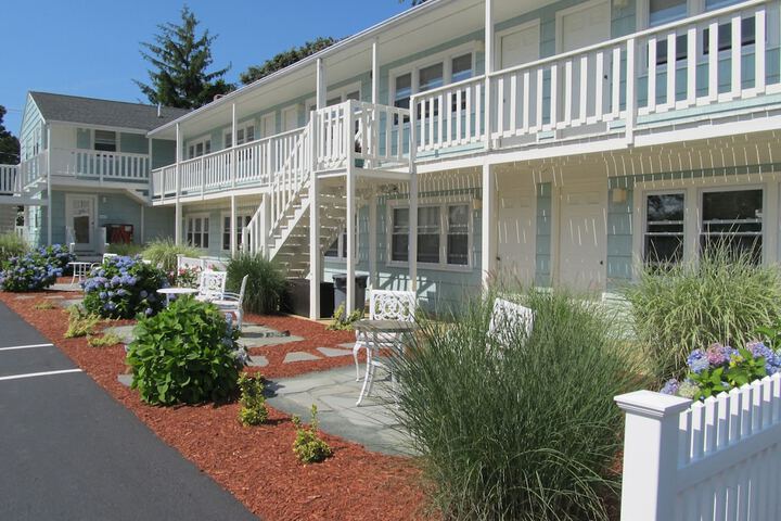 The Escape Inn