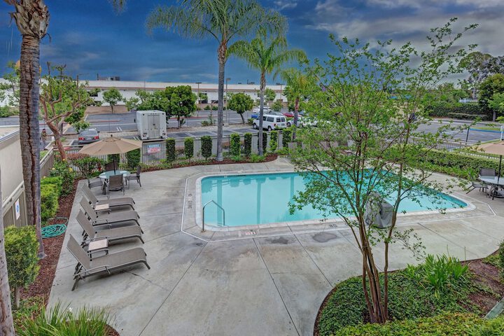 Pool 3 of 29