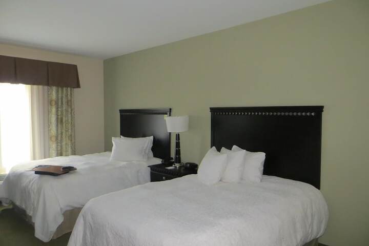 Room 11 of 22