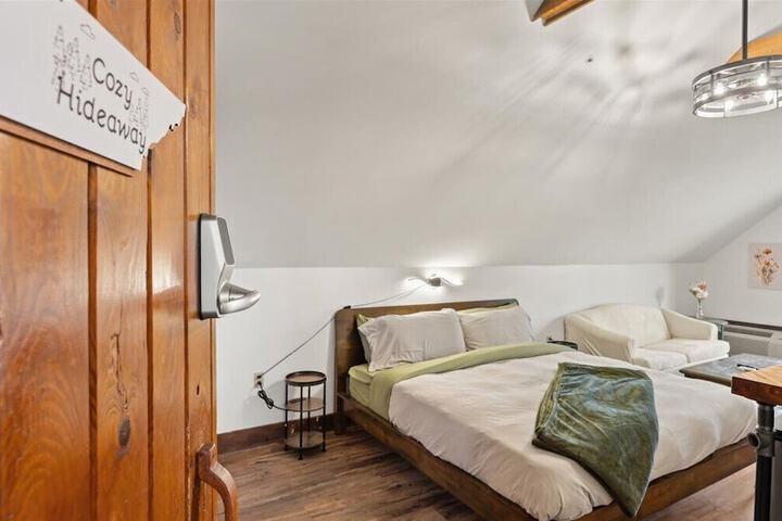 Laurel Valley Mountain Retreat