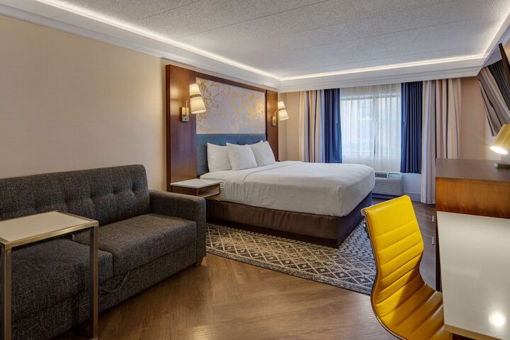 Room 14 of 19