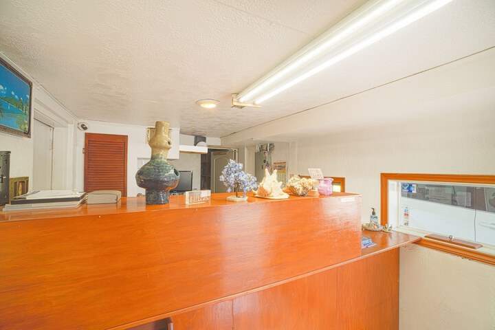 Hotel Interior 28 of 96