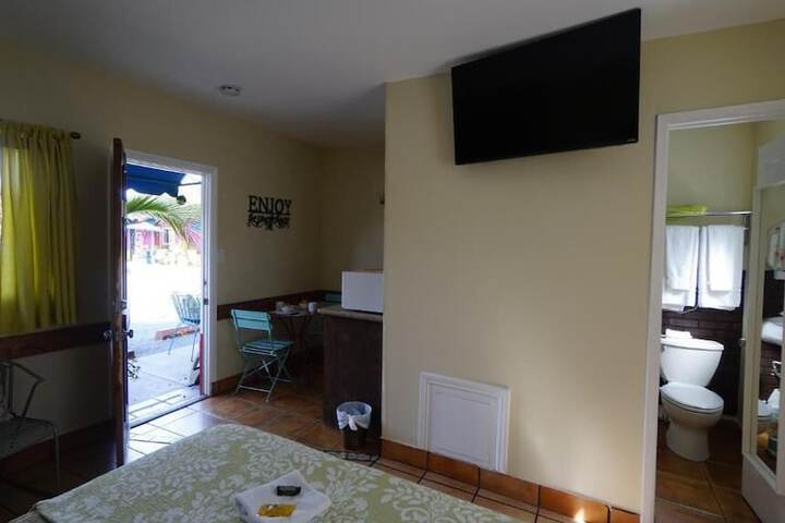 Room 18 of 45