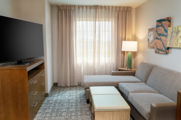 Room 46 of 70