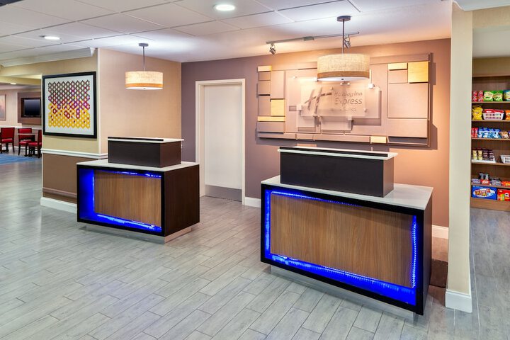 Hotel 2 of 52