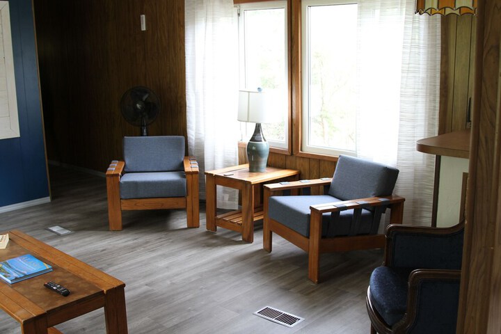 Room 33 of 45