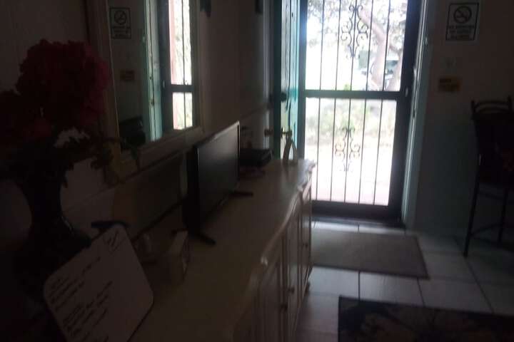 Room 15 of 31