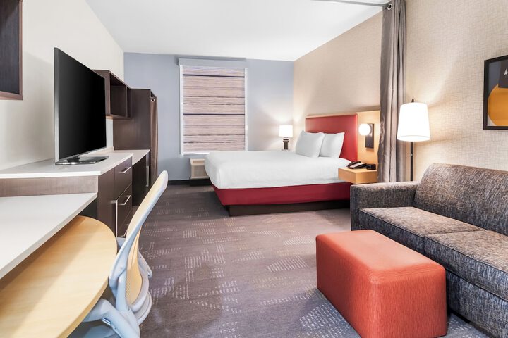 Home2 Suites by Hilton Dallas Grand Prairie