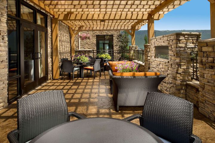 Terrace/Patio 28 of 29
