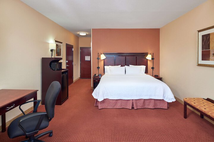 Room 21 of 33