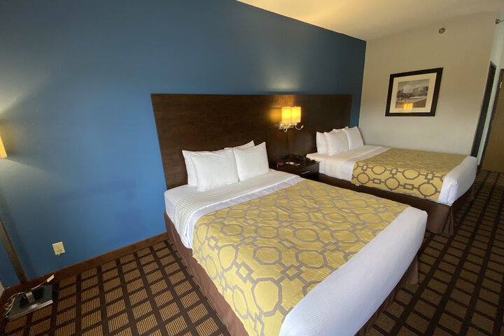 Room 10 of 39