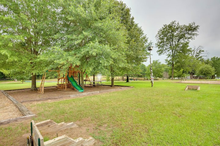 Emory Vacation Rental w / Lake Fork Boat Access!