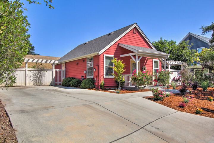 Serene Bungalow-style Home in Point Reyes Station!