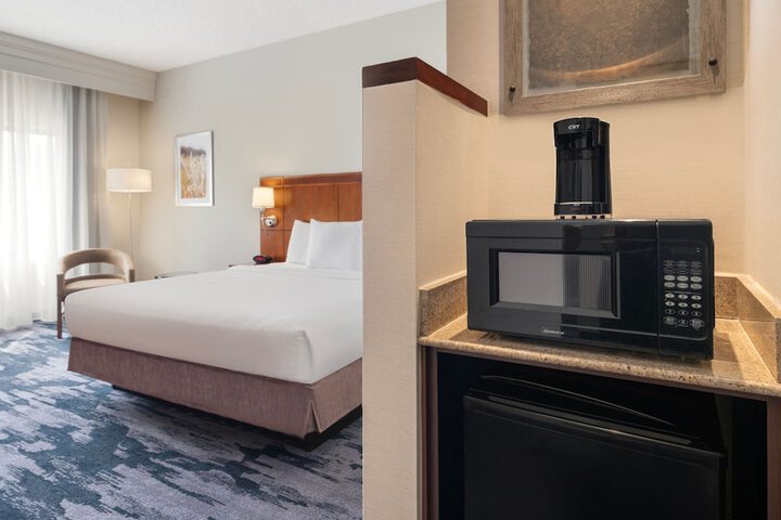 Room 20 of 49