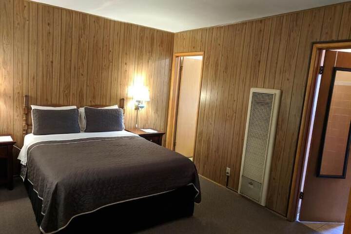 Room 11 of 31